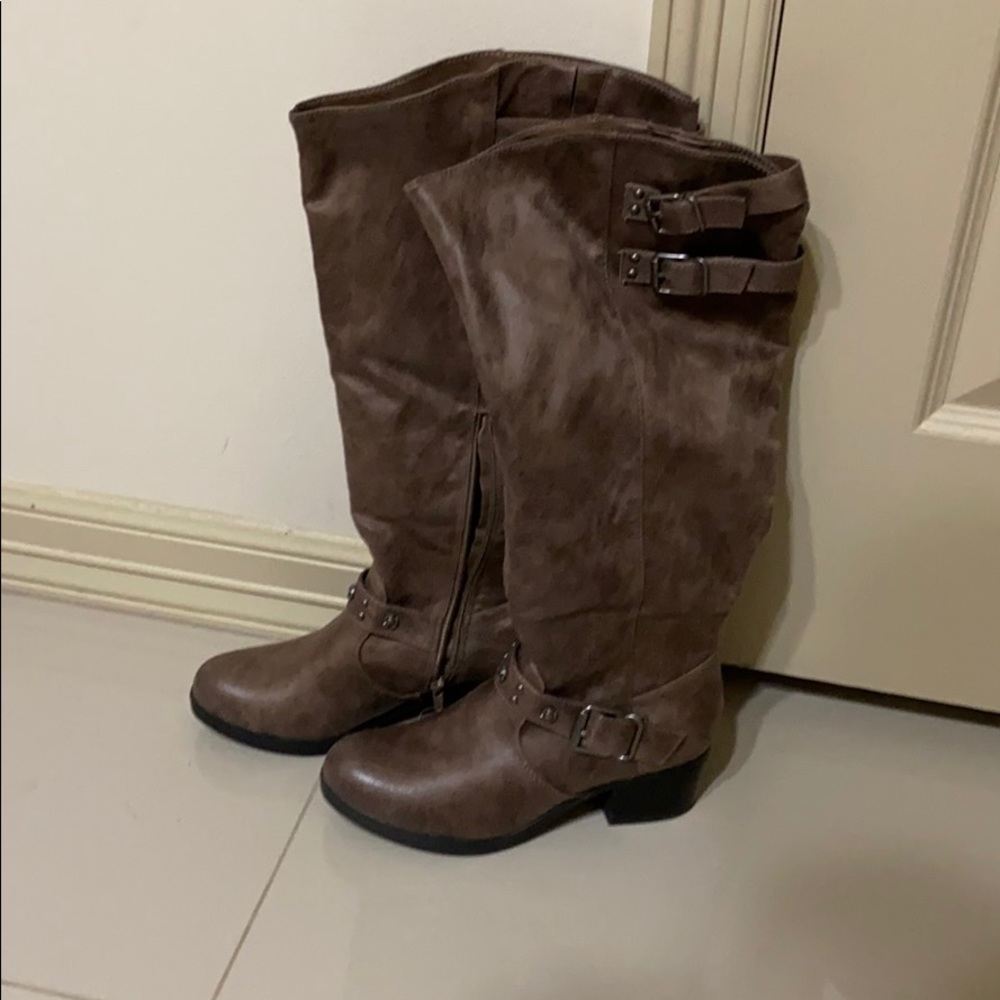 new boots! Chunky heel